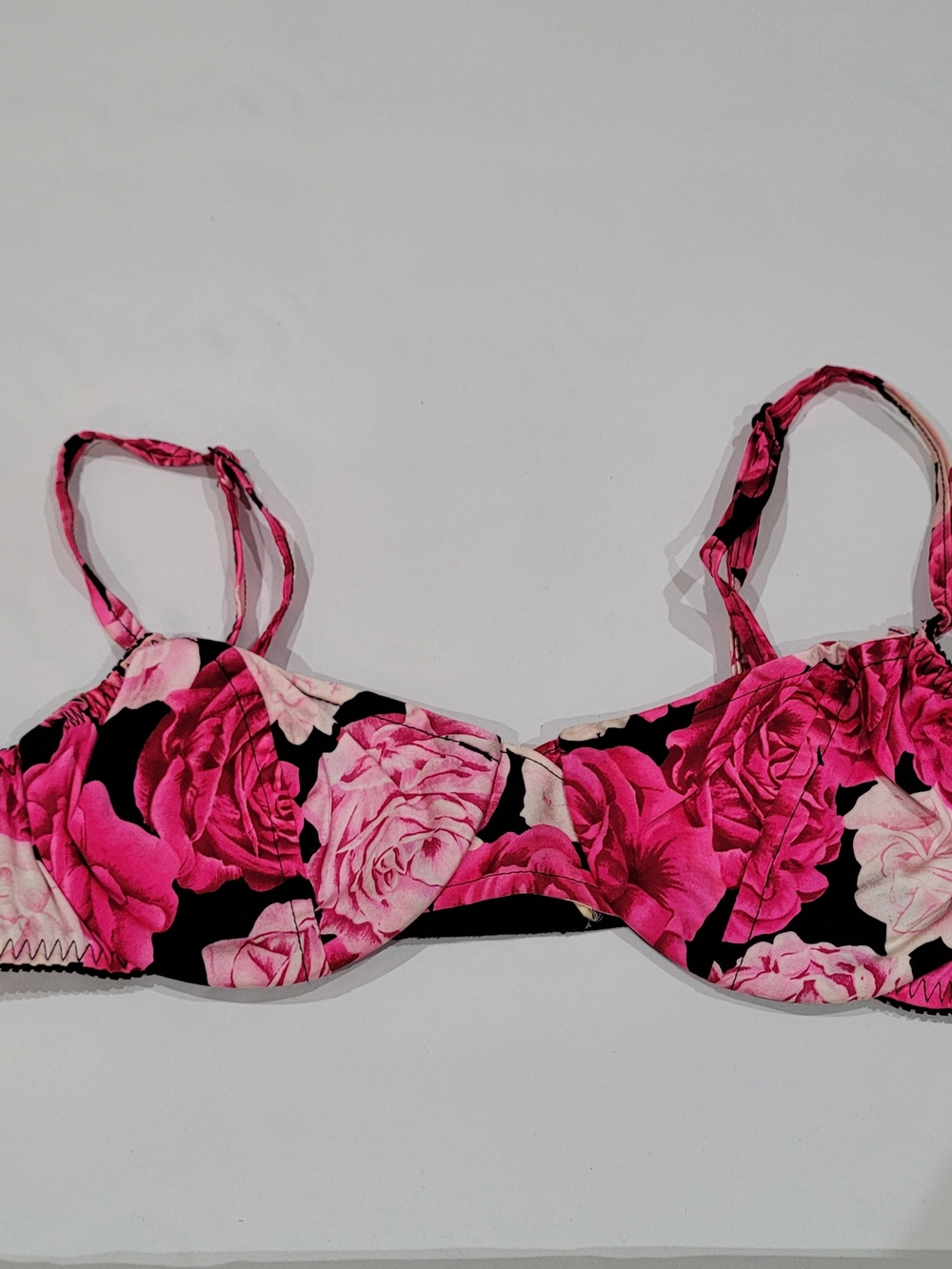 Vintage Victorais Secret Silk Pink Floral Underwire Bra Black & Fuchsia Rose